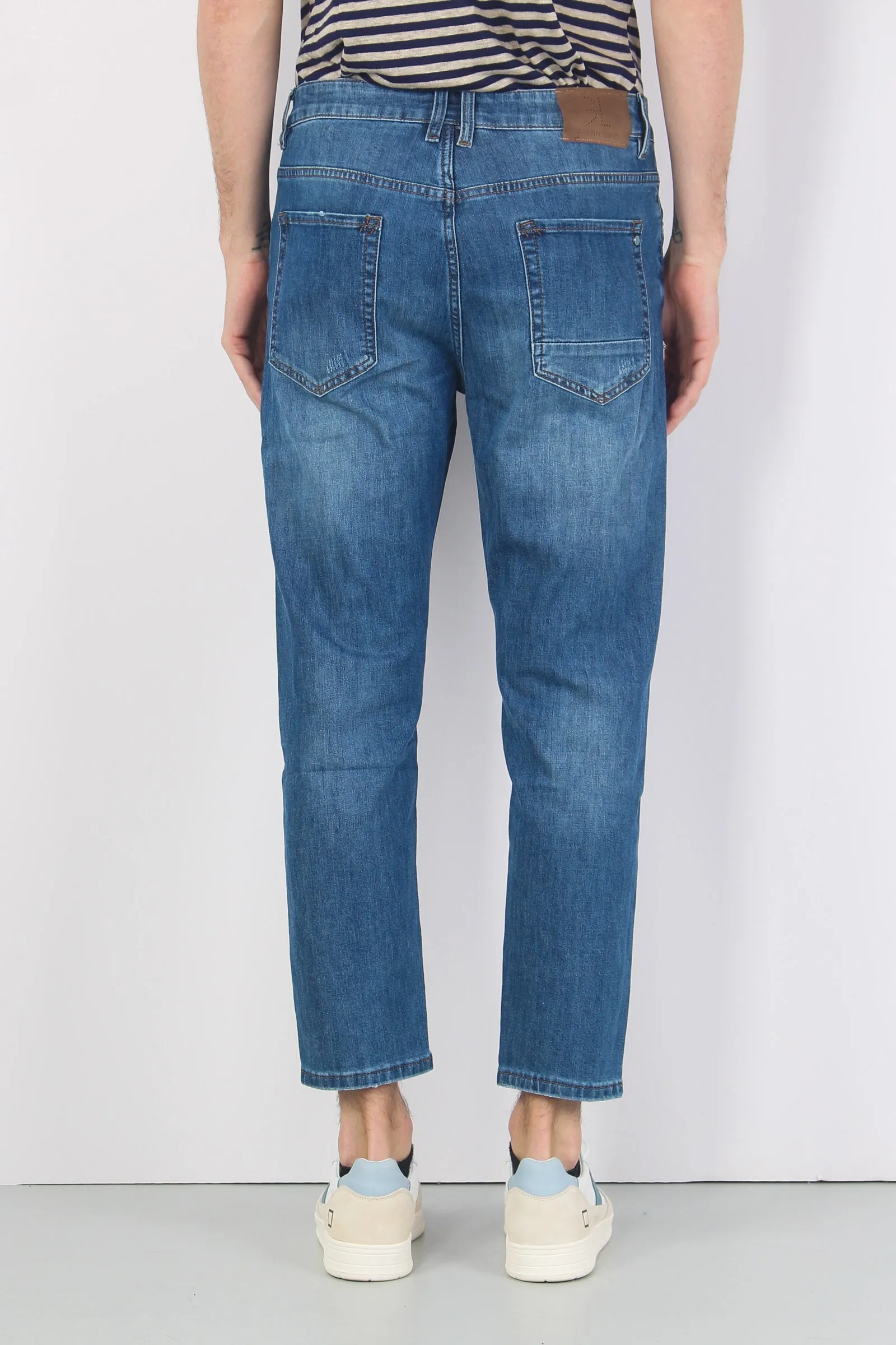 Denim Carrot Micro Rotture Jeans