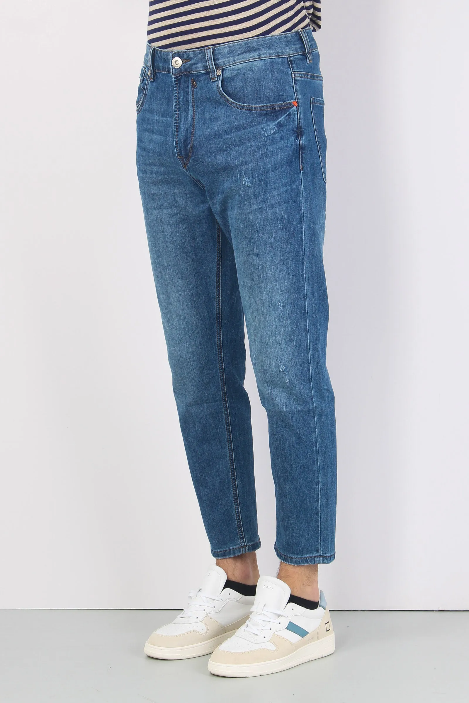 Denim Carrot Micro Rotture Jeans