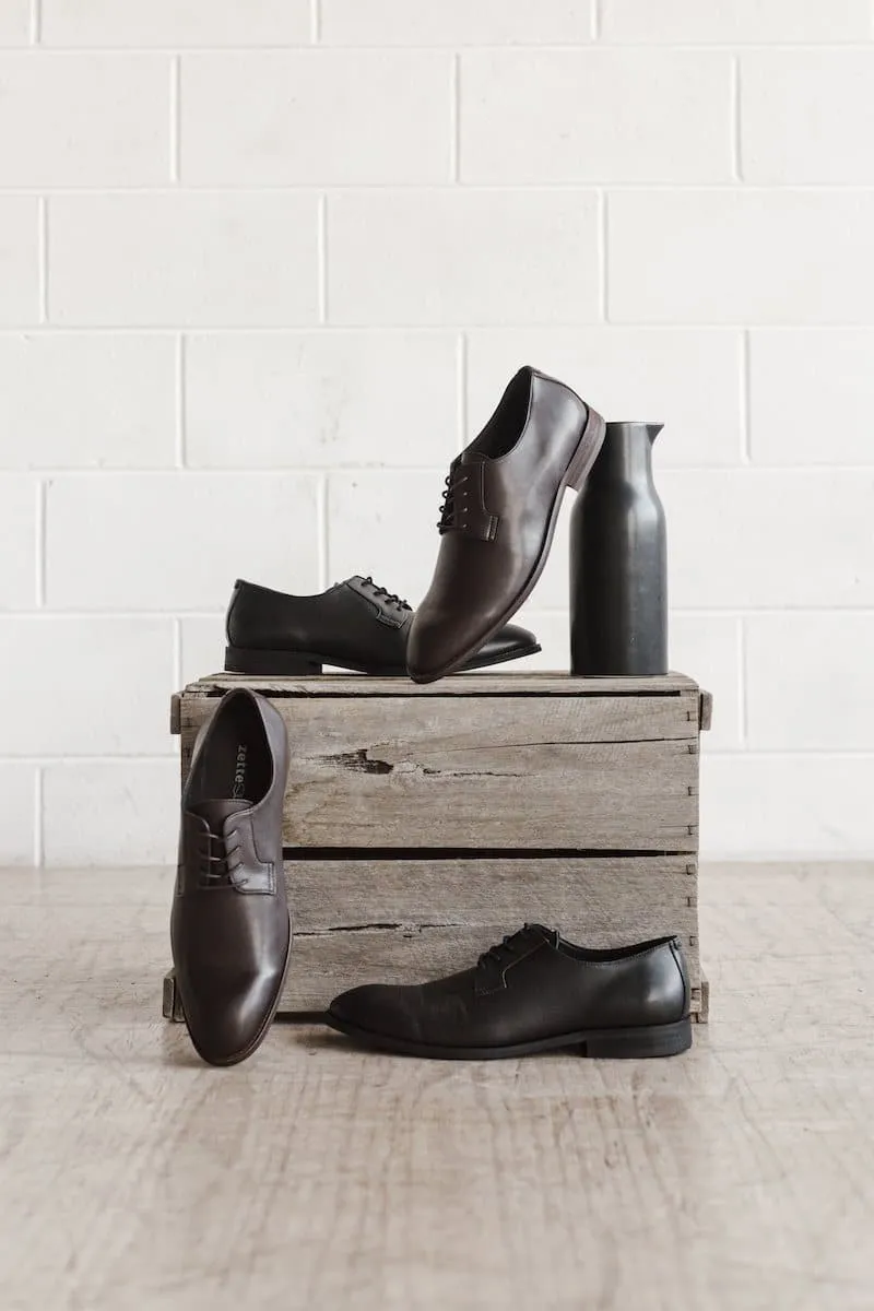 'Gideon' classic vegan derby round toe by Zette Shoes - black