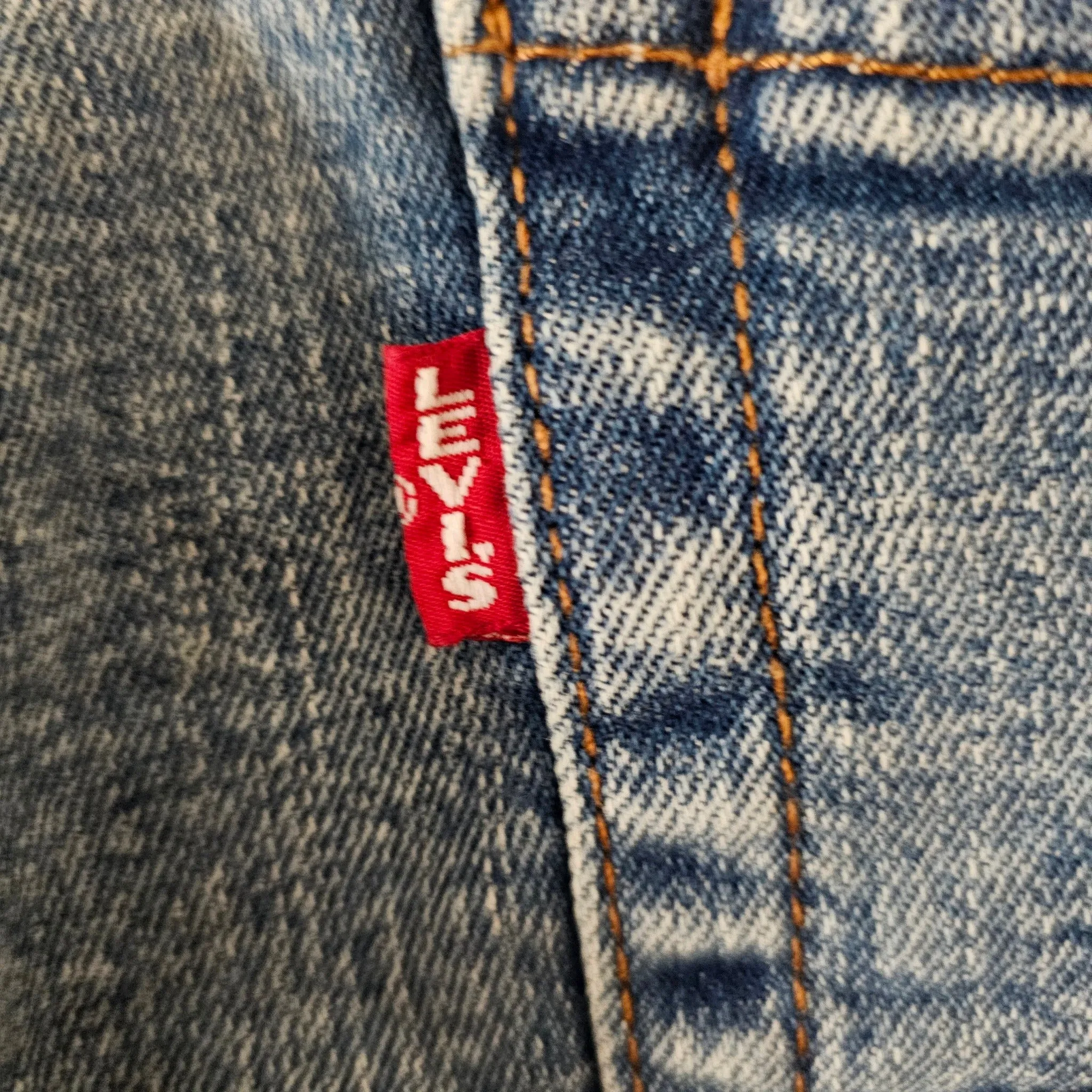 Levi's Big E 514 jeans made in Egypt