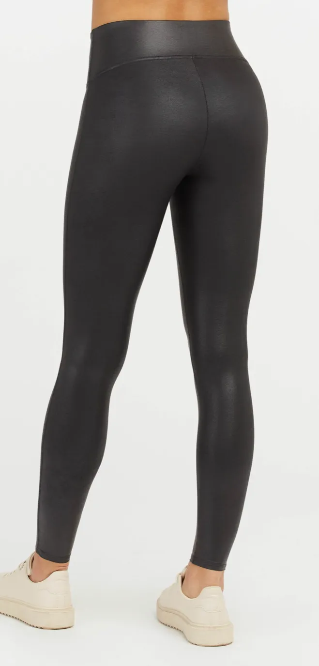 Q Faux Leather Leggings