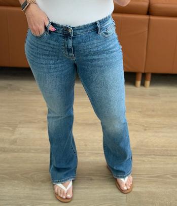 Saige Vintage Bootcut Judy Blue Jeans