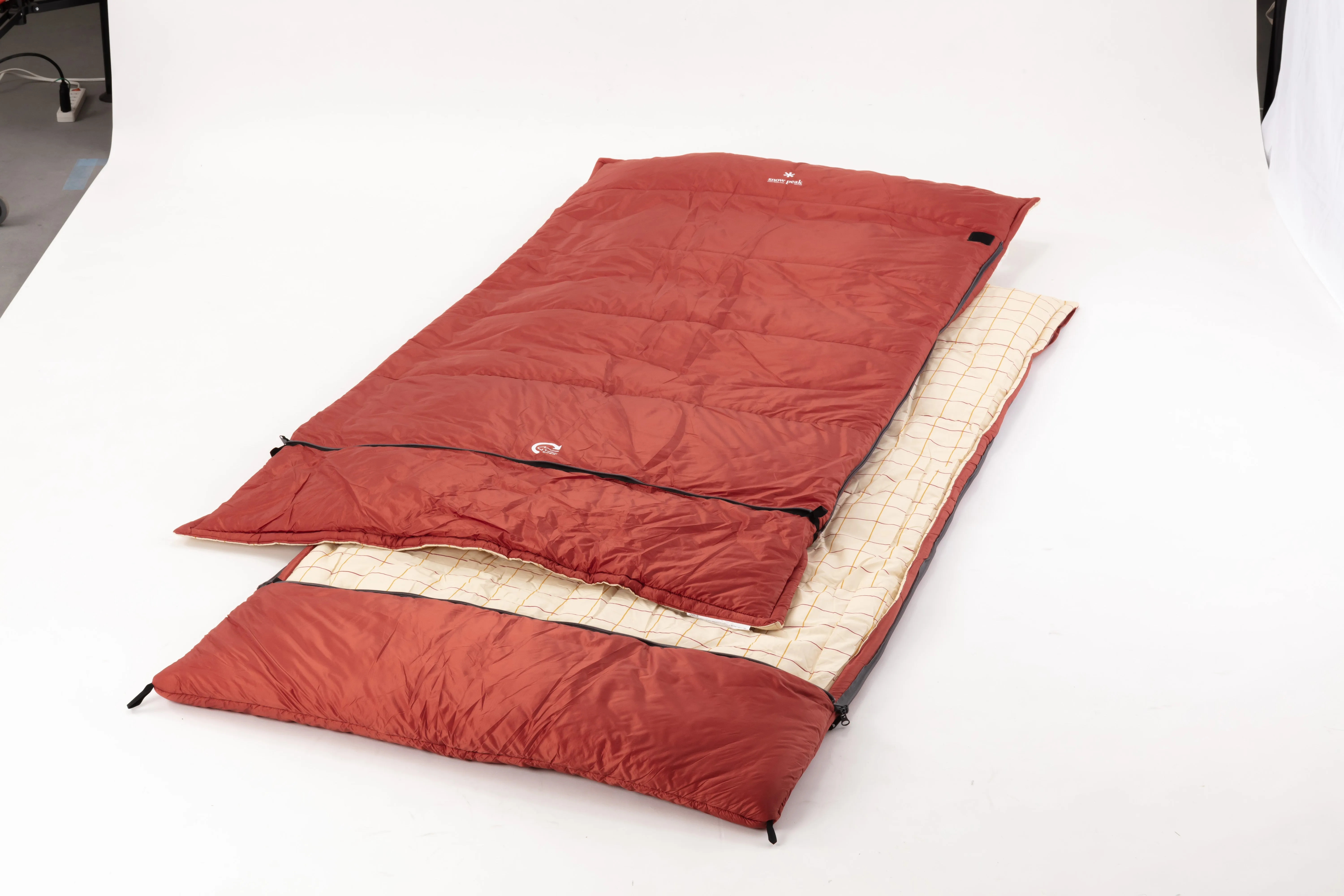 Separate Sleeping Bag Ofuton Wide Red