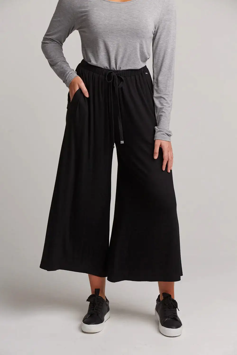 Studio Jersey Tie Pant - Ebony