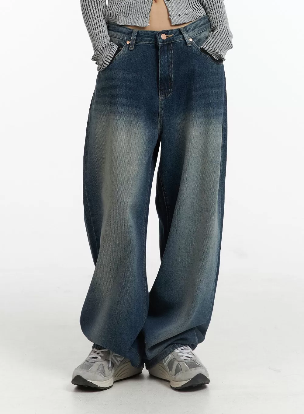 Washed Wide Leg Denim Jeans CJ418