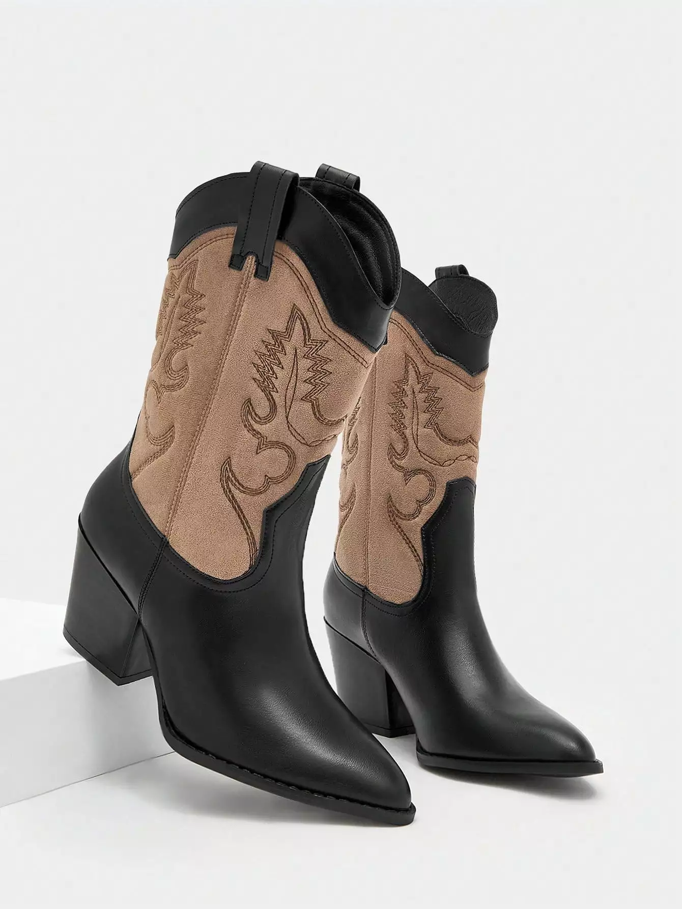 Women Embroidered Detail Two Tone Chunky Heeled Slip-on Western Boots, Vacation Outdoor Mid Calf Boots