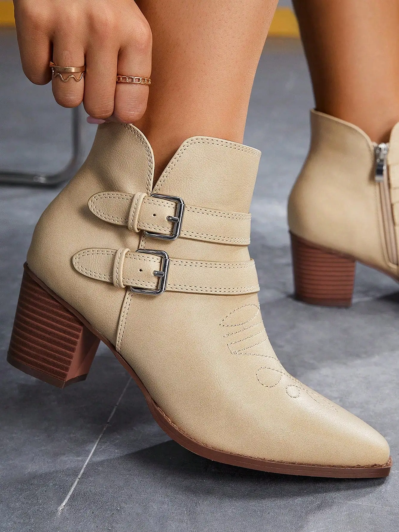 Women's Shoes Buckle Decor Outdoor Chunky Heeled Fashion Beige Western Boots